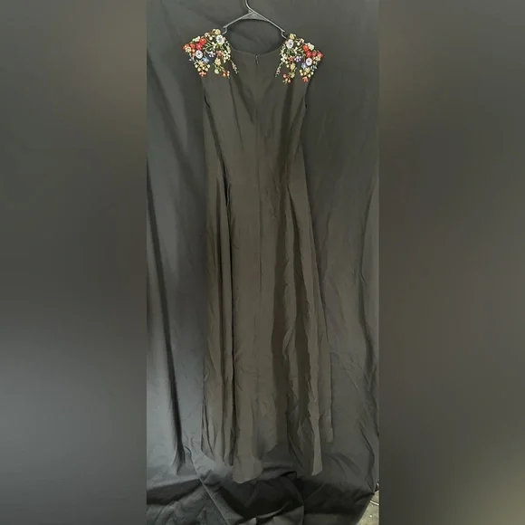 Mac Duggal Black‎ Maxi Dress with Floral Embroidery - Picture 5 of 6